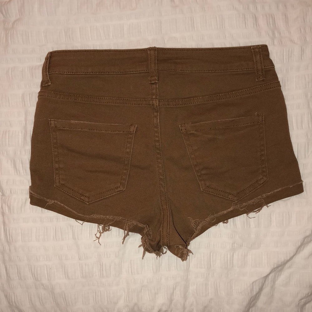 High Rise Shorts - Picture 3 of 3